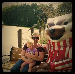 Meet your Posher, Jen